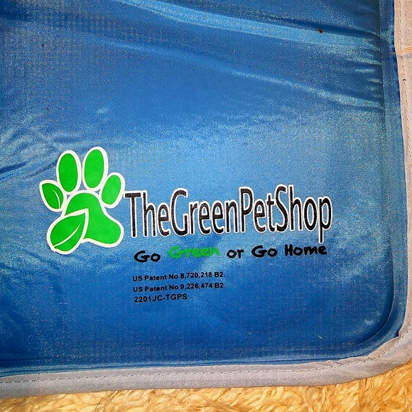 Go Green or Go Home cooling mat